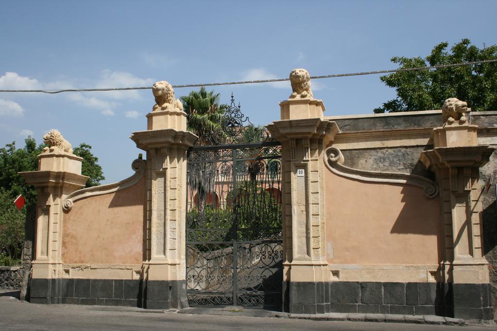Villa Dei Leoni Santa Tecla Eksteriør bilde